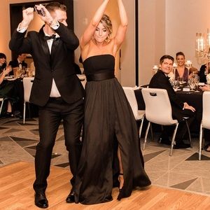 Size 4 Black Vera Wang David’s Bridal Dress